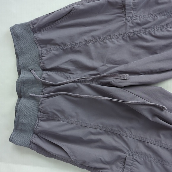 Comfort Collection by Med Couture Nursing Scrub Cargo Pants XS Grey - Picture 4 of 16